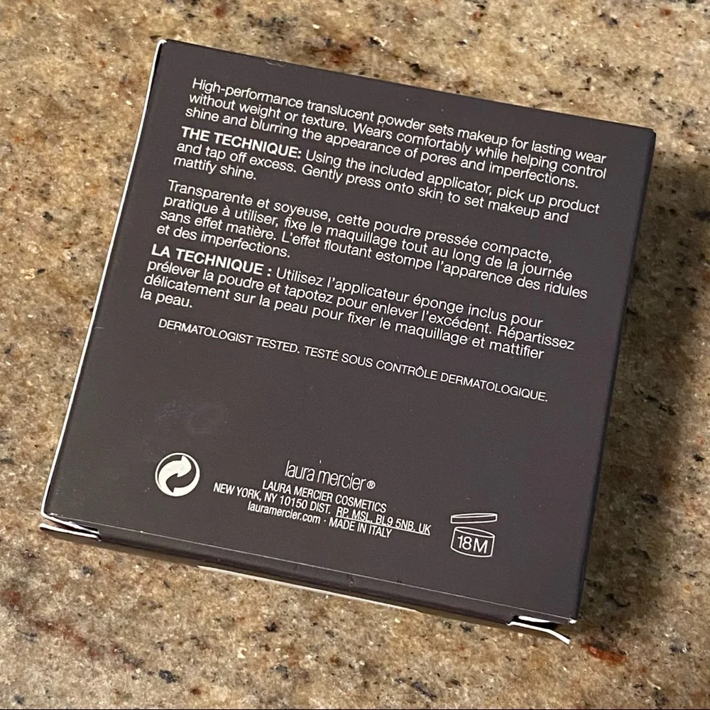 Laura Mercier medium deep translucent pressed setting powder make up compact